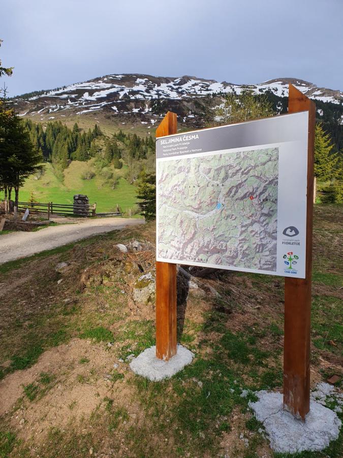 Isov Ranch * Plav